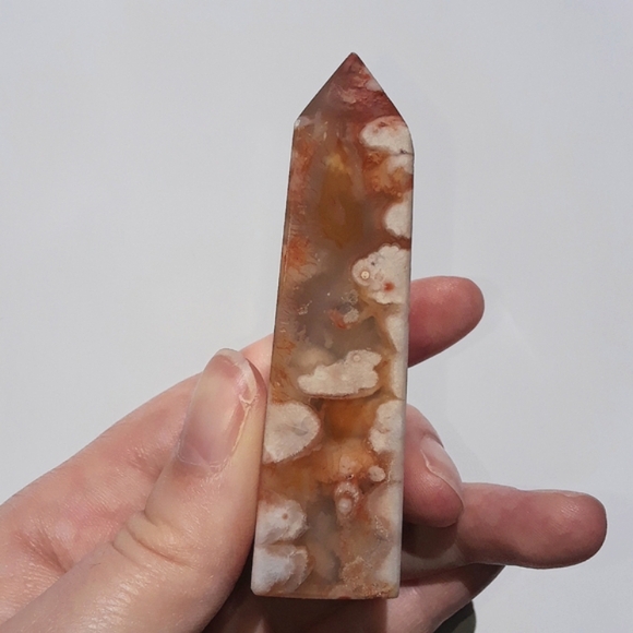 Flower Agate Tower - Picture 2 of 5